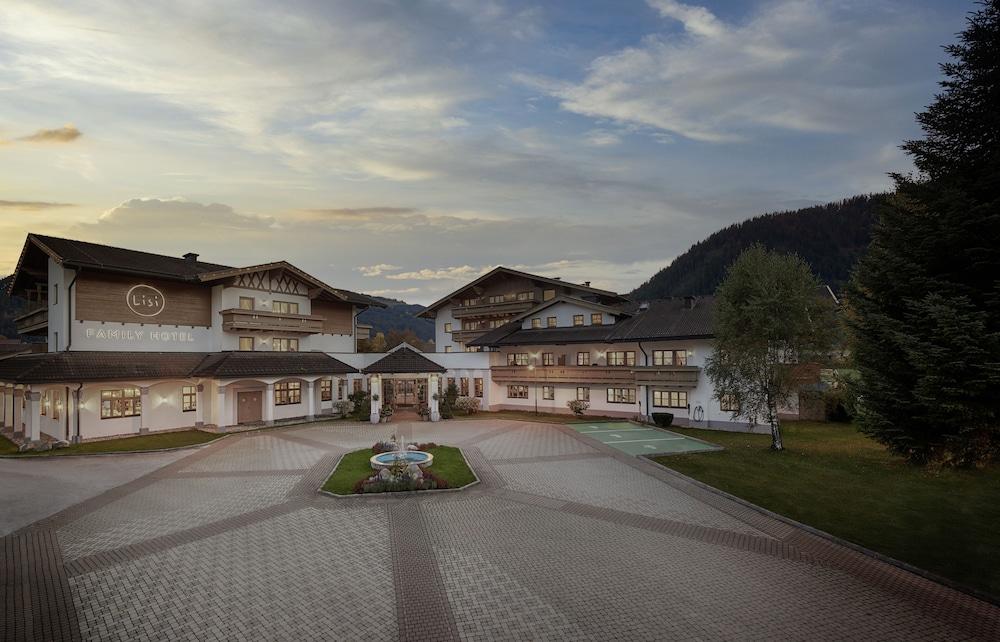 Lisi Family Hotel 瑞斯贝基茨比厄尔 外观 照片